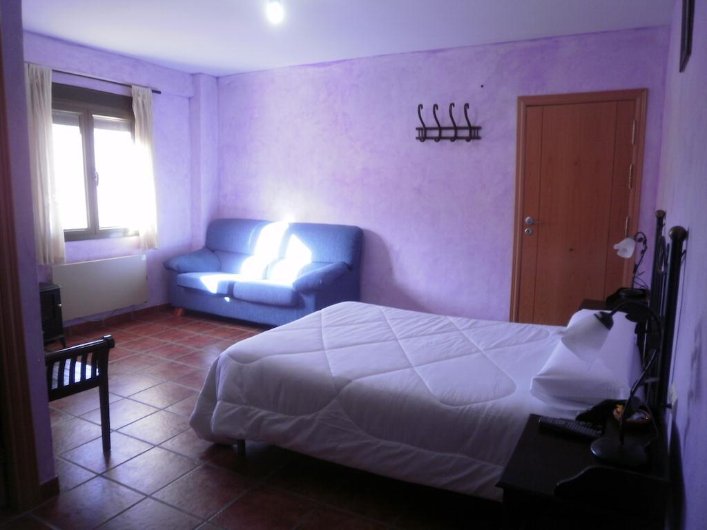 Hostal El Olmo Camarena de la Sierra Quarto foto