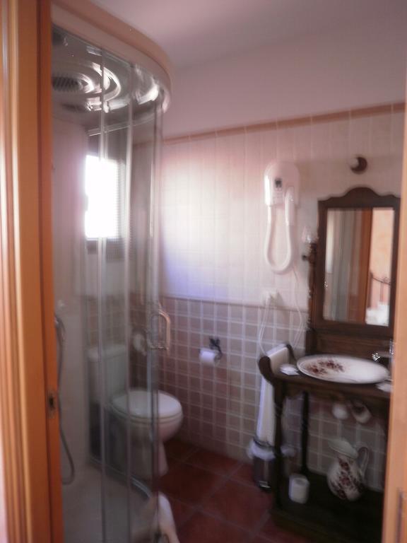 Hostal El Olmo Camarena de la Sierra Quarto foto